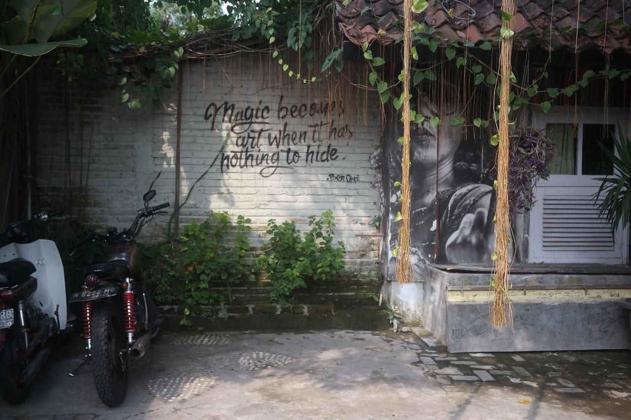 Abrakadabra! Artbnb Yogyakarta Exteriér fotografie