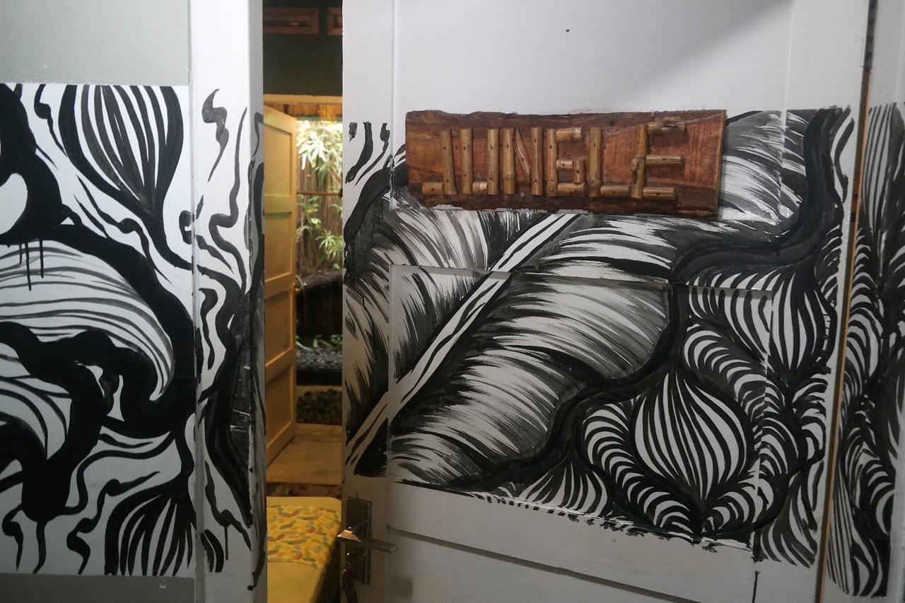 Abrakadabra! Artbnb Yogyakarta Exteriér fotografie